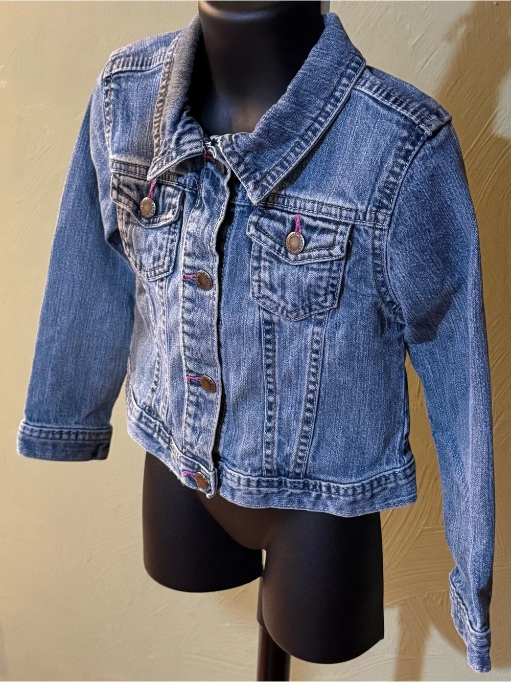 Genuine Kids from OshKosh Girls Denim Jacket Size 5T Medium Wash GUC Snap Front